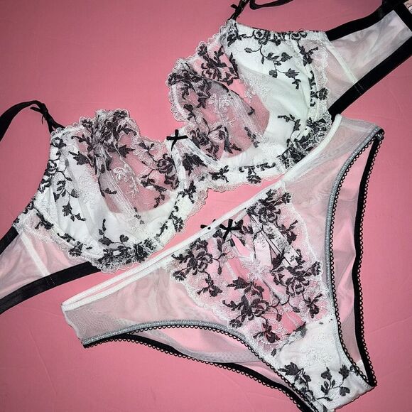 Victoria's Secret Other - Victoria's Secret UNLINED 34C BRA SET L Panty+thong WHITE BLACK EMBROIDERED
